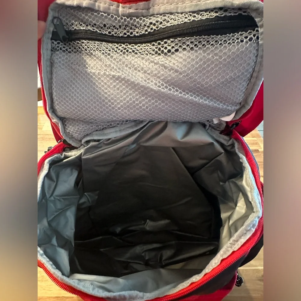 Coca Cola Insulated Backpack - Picture 7 of 7